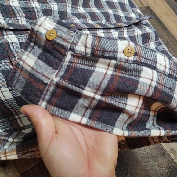 J. Crew Factory Slim plaid Flannel long sleeve Button up shirt sz Med men's - Picture 3 of 9